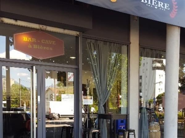 Bar et Cave à bières Echirolles